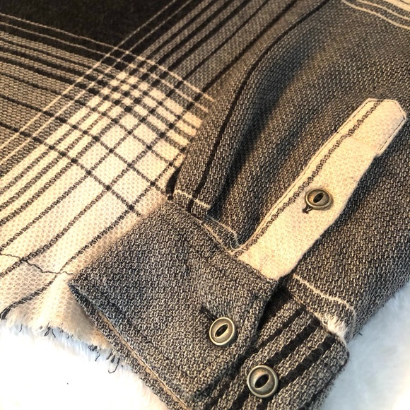 Men’s Oversized Plaid Button-Down Shirt | Size M | Zara - Picture 3 of 6